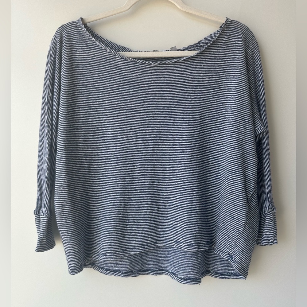 Athleta Long Sleeve Top Size S